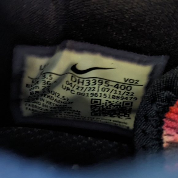 Nike Superreps NEW! Size 6 - Picture 4 of 4